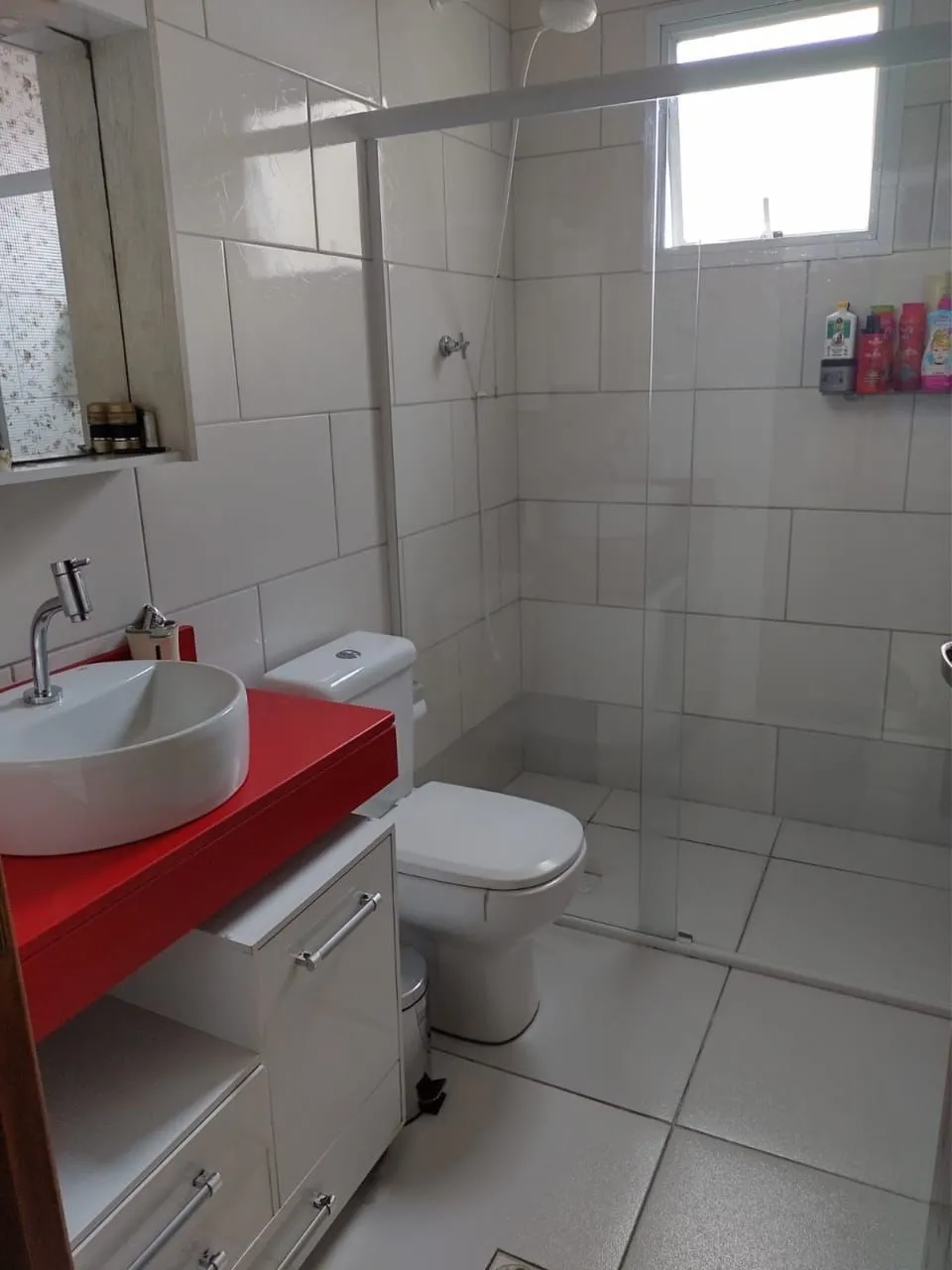 Imagem Sobrado Residencial e Comercial: O Espaço Perfeito para Viver e Empreender