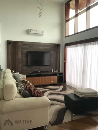 Imagem Casa de Condomínio em Alphaville - Santana de Parnaíba, SP