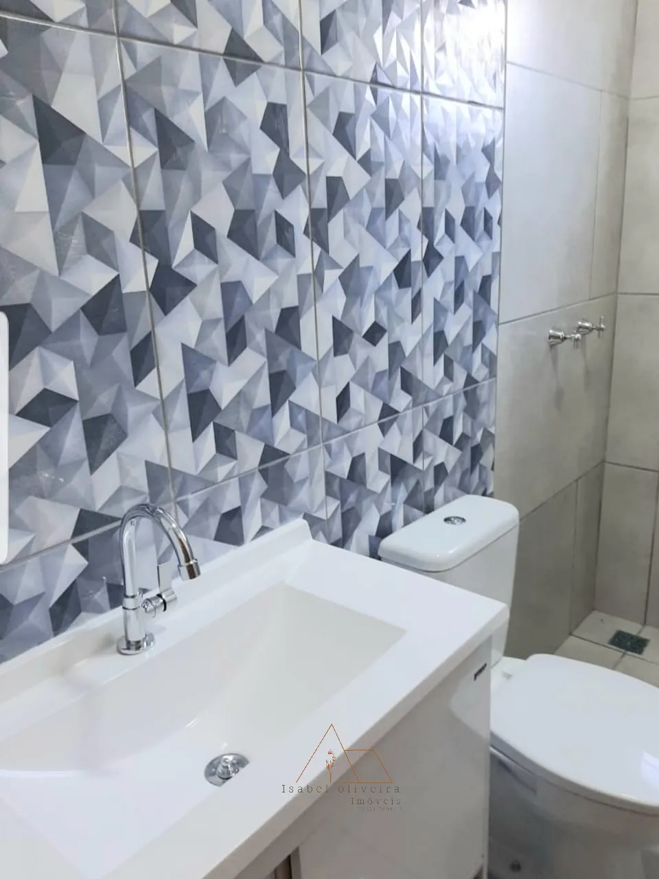 Imagem Excelente oportunidade: Casa à venda em Itu-SP, Vila Lucinda/Romana, 3 quartos, 1 suíte, 1 sala, 2 banheiros, 2 vagas, 81,60m².