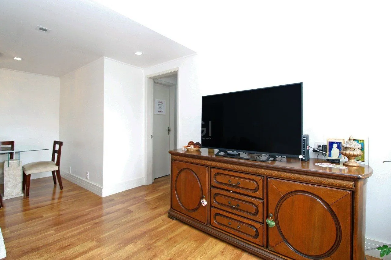 Imagem Apartamento 2 dormitórios, no bairro Floresta, Porto Alegre/RS