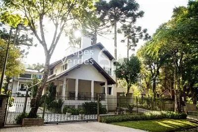 Foto do imóvel Casa com 6 quartos, 510m2, à venda em Canela, Centro