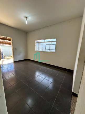 Imagem EXCELENTE CASA À VENDA NO PARQUE SANTA HILDA/ PROL. ÂNGELA ROSA