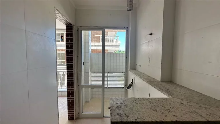 Imagem APARTAMENTO COM 67 m² - FORTE - PRAIA GRANDE SP