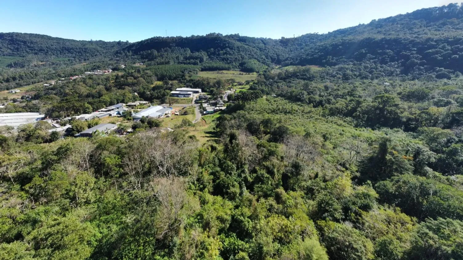 Foto do imóvel Terreno à venda em Gramado, Varzea Grande, 4500m2