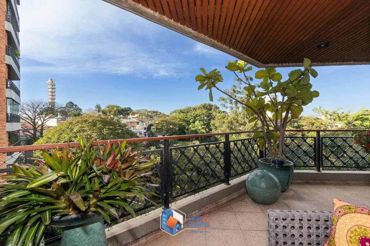 Imagem Apartamento para venda em Alto de Pinheiros com 4 quartos, sendo 4 suítes, 450m²