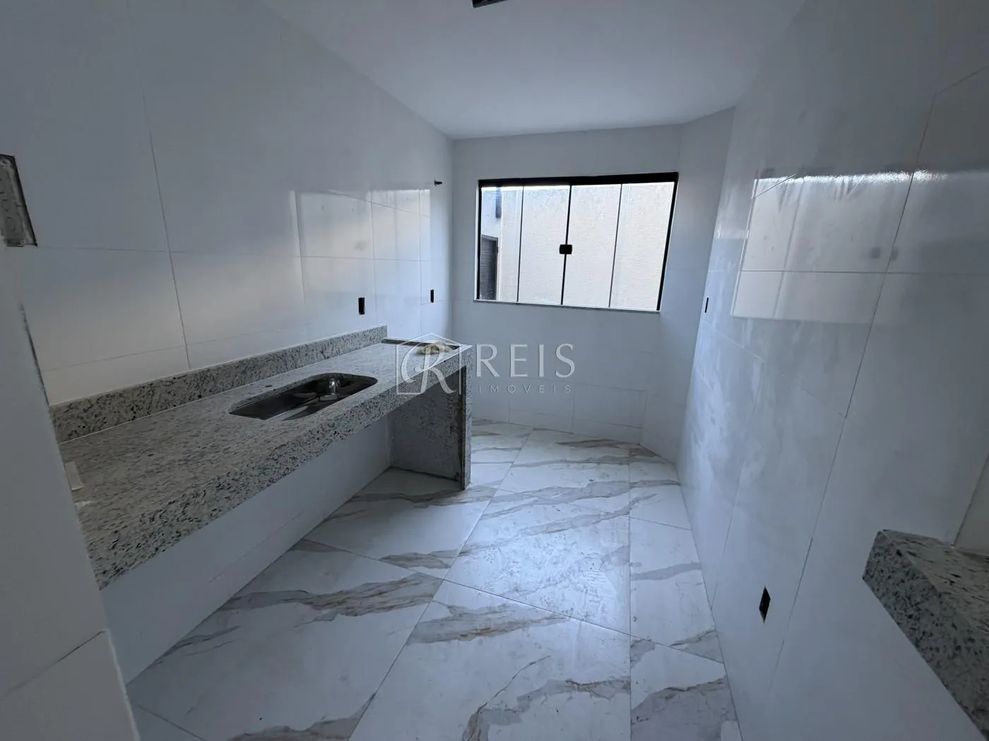 Imagem Apartamento para Venda em Rio das Ostras, Jardim Bela Vista, 2 dormitórios, 1 suíte, 2 banheiros, 1 vaga