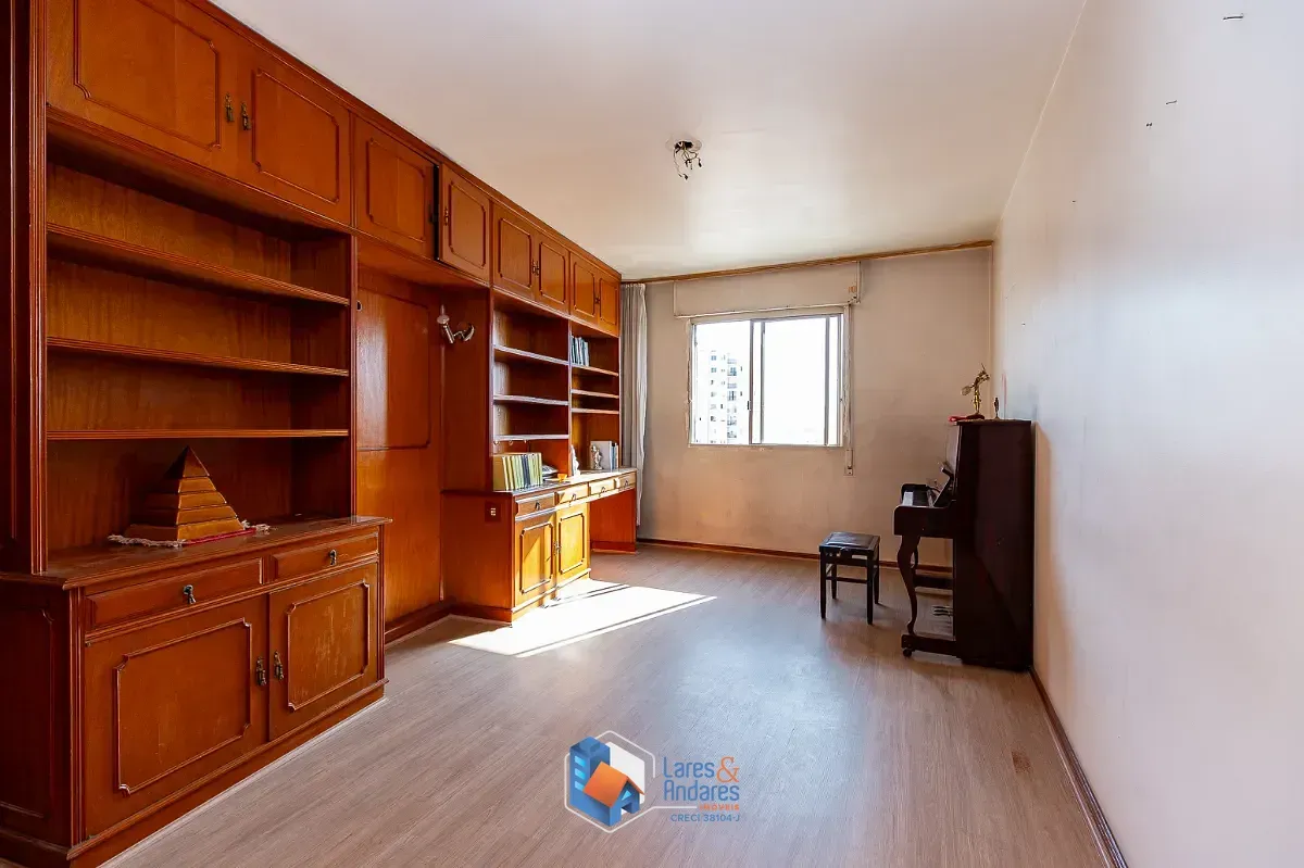Imagem Apartamento para venda em Bom Retiro com 3 quartos, sendo 1 suíte, 254m²