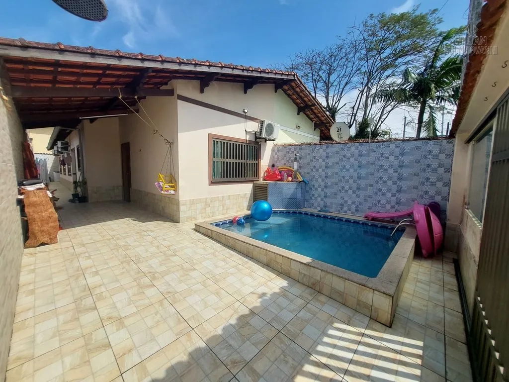 Imagem CASA GEMINADA 3 QUARTOS, SENDO 1 SUÍTE - BALNEÁRIO FLÓRIDA - PRAIA GRANDE/SP