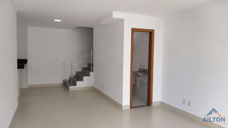 Imagem Casa Duplex à Venda 3 Quartos com Suíte, Amplo Quintal com Churrasqueira - Ipiranga - Guarapari/ES