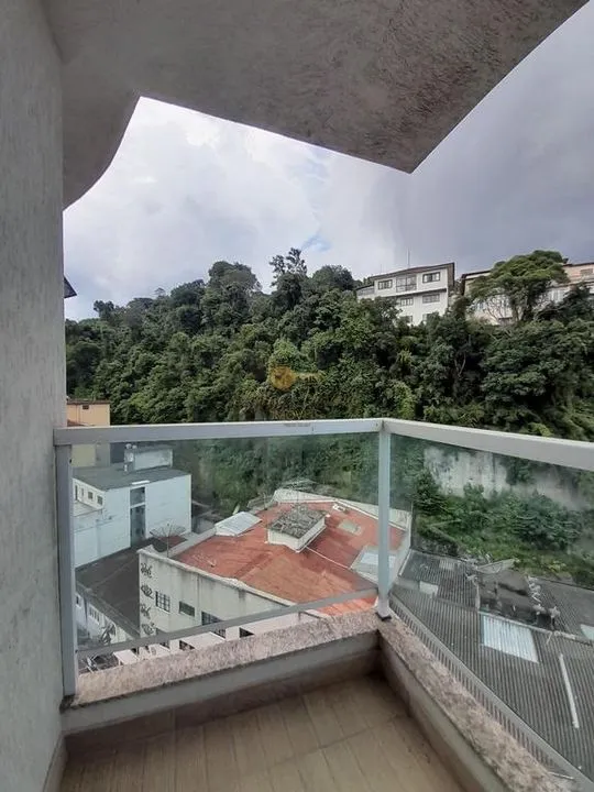 Imagem Apartamento para Venda em Teresópolis / RJ no bairro Várzea