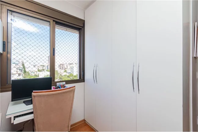 Imagem Apartamento para venda no bairro Menino Deus em Porto Alegre