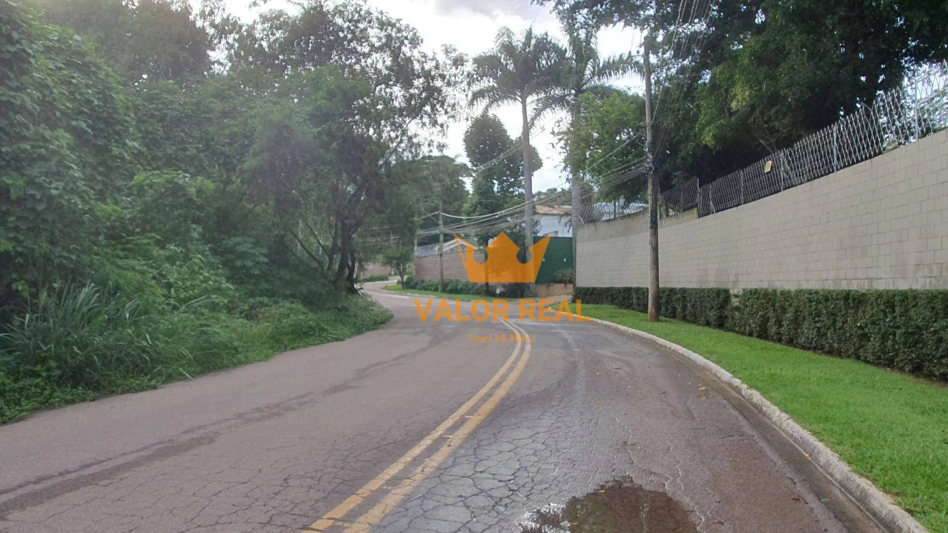 Imagem Terreno - Seu Refúgio na Malota - Grande, Exclusivo e com o Melhor Preço por m² da Região!