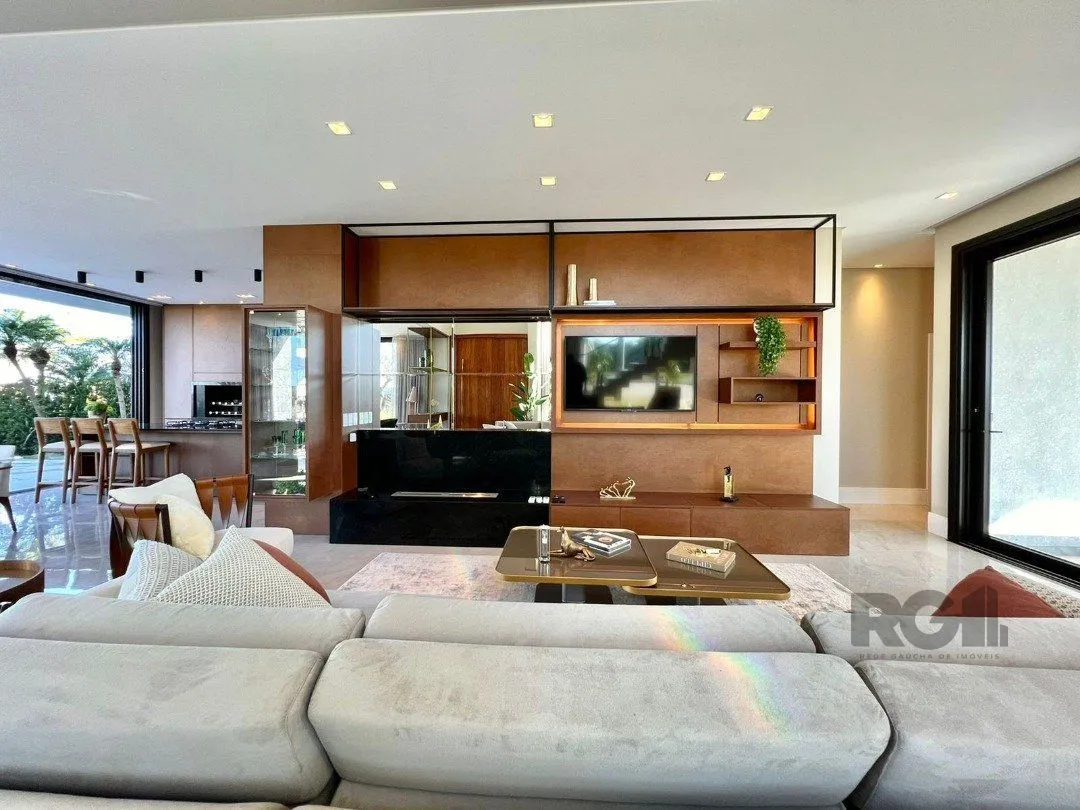 Imagem Casa de Condomínio em Atlântida Sul
