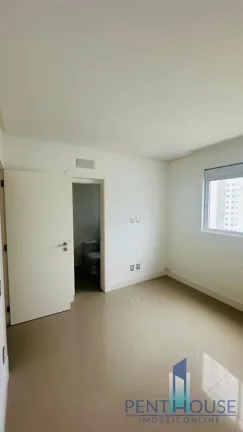 Imagem Apartamento Quadra Mar para Venda em Balneário Camboriú, PIONEIROS, 4 dormitórios, 4 suítes, 5 banheiros, 4 vagas