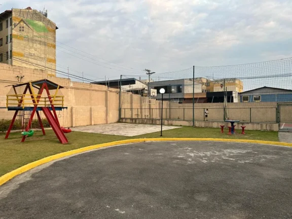 Imagem Sobrado em condomínio com 2 quartos, 56,00m2, à venda em Mogi das Cruzes, Jardim Bela Vista