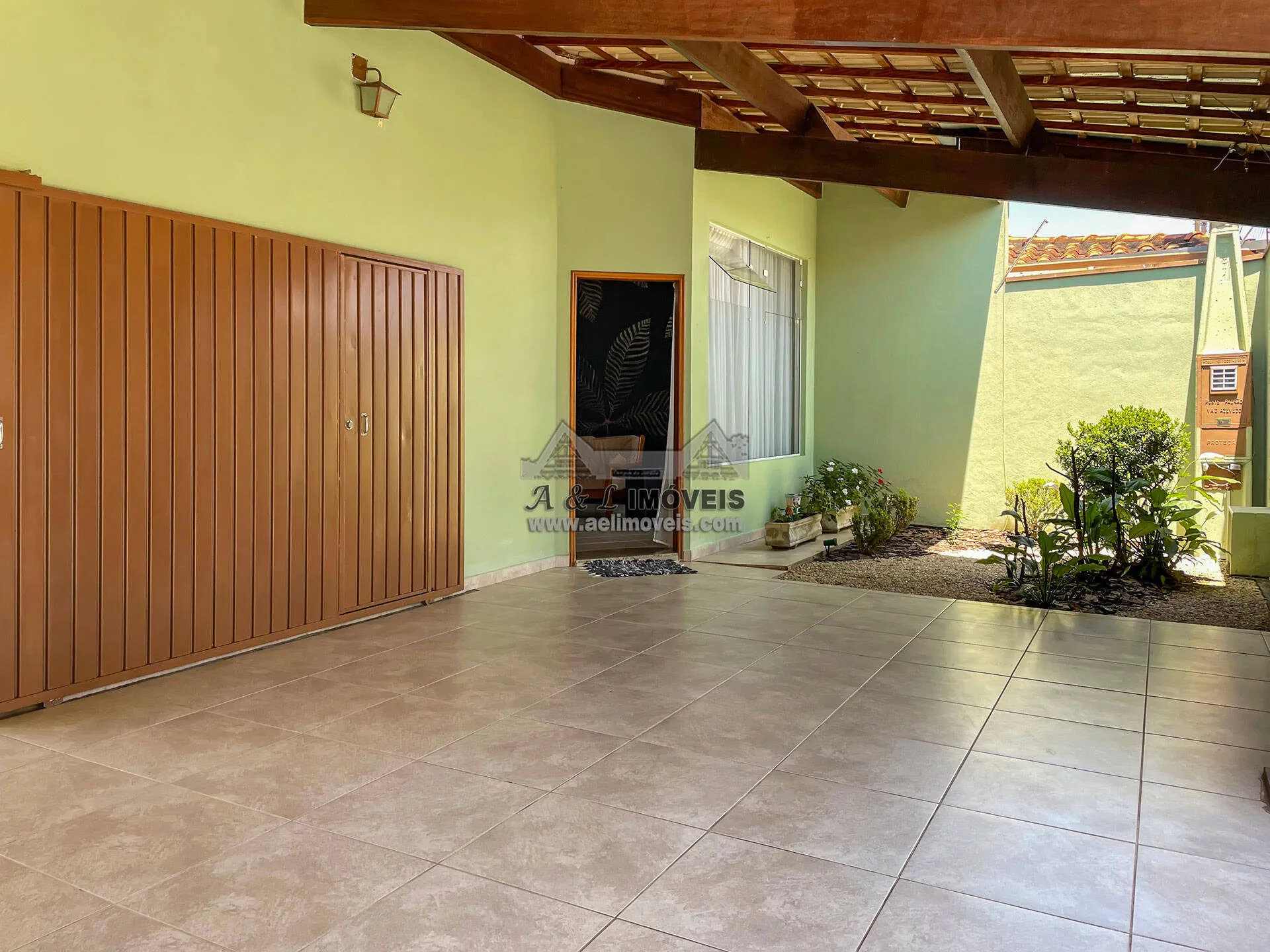 Imagem Casa à venda em Tremembé - Com 02 dormitórios, suíte e quintal gourmet