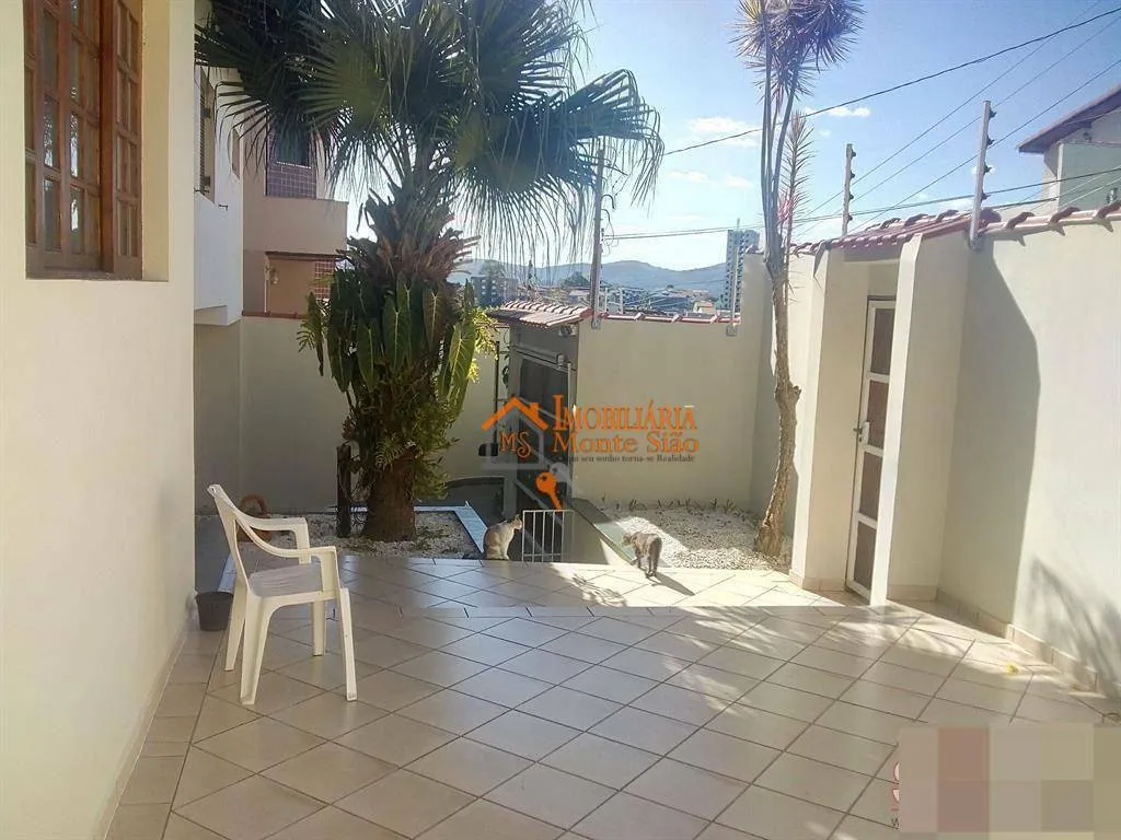 Imagem Sobrado com 3 dormitórios à venda, 356 m² por R$ 1.915.000,00 - Vila Rosália - Guarulhos/SP