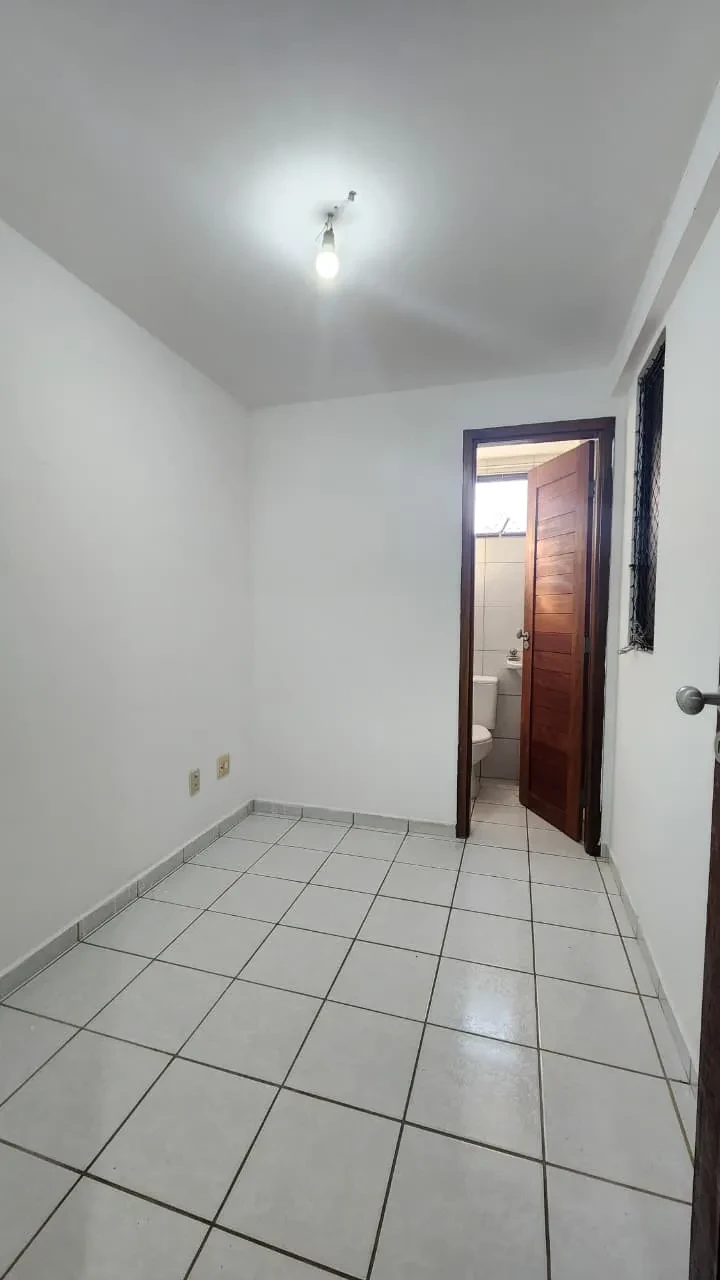 Imagem Apartamento com 3 Quartos à Venda, 91 m² em Candelária - Natal