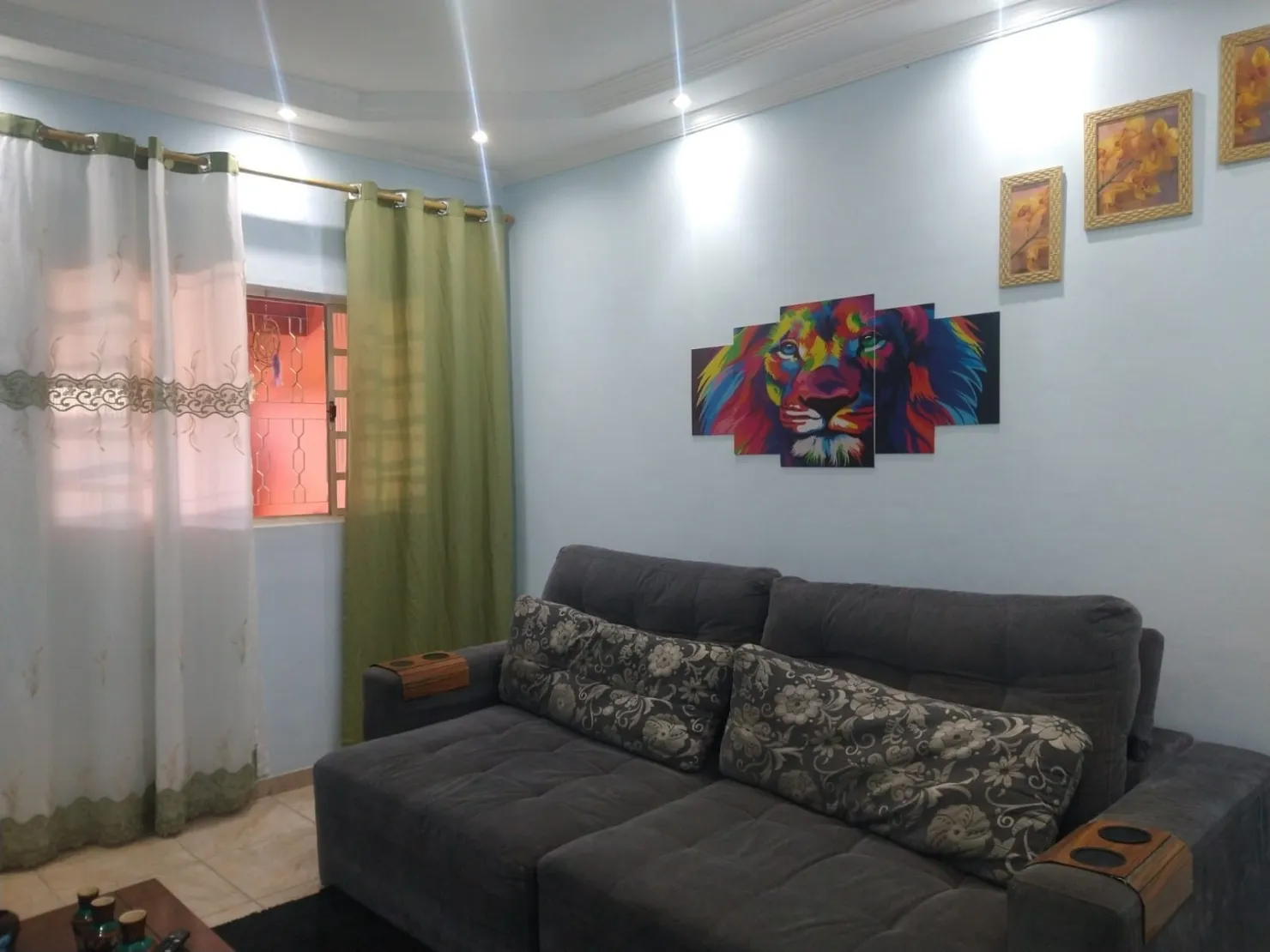 Imagem Casa à venda 1 Quarto, 2 Vagas, 125M², Residencial Estoril, Taubaté - SP