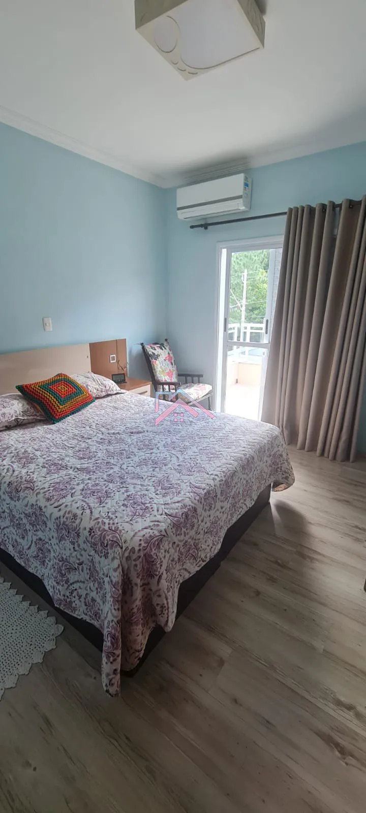 Imagem Casa à venda Residencial Laguna Club - Área útil 197 m2 com 3 dormitórios - sendo 1 suíte - 4 vagas