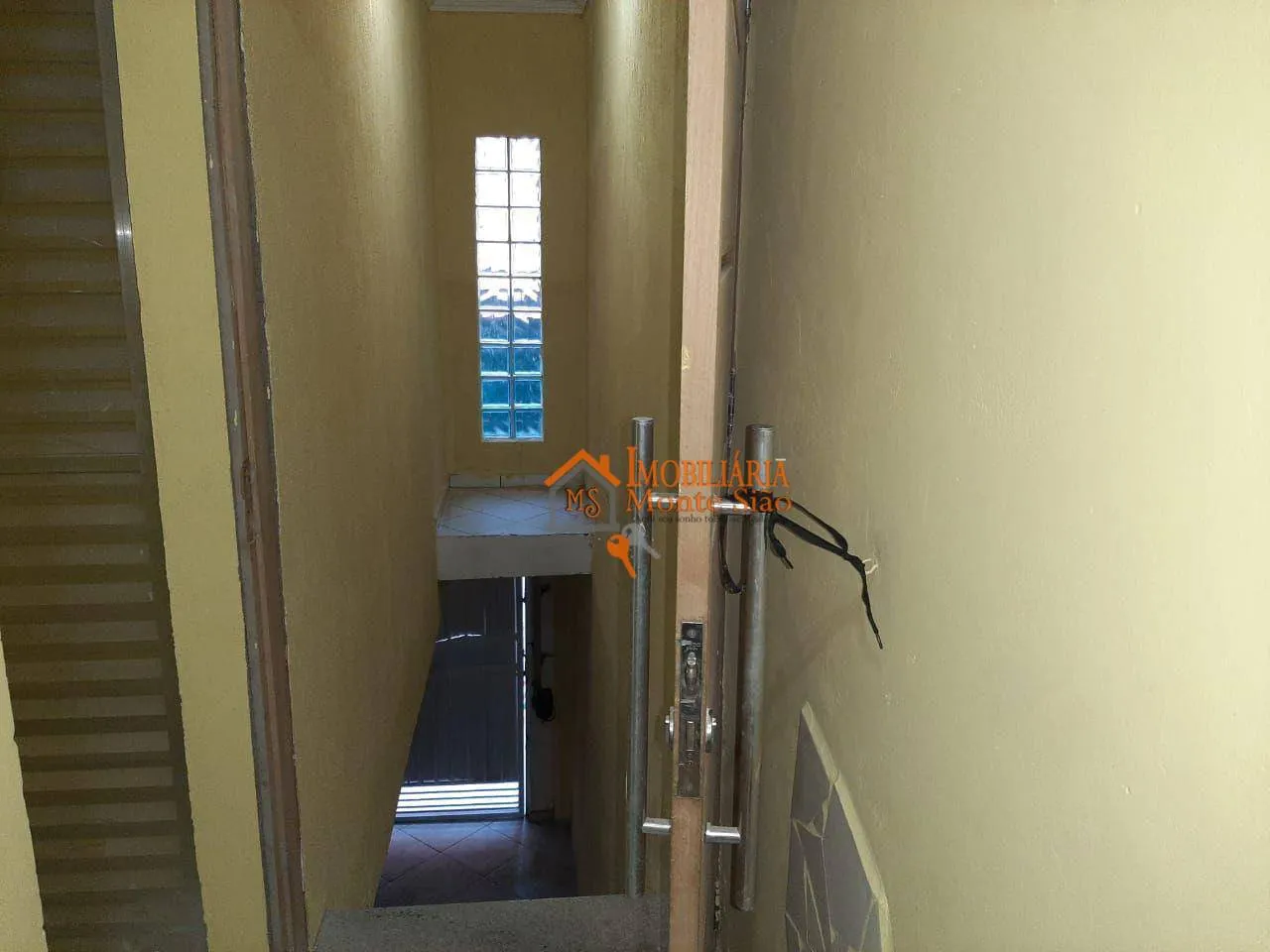 Imagem Sobrado com 5 dormitórios à venda, 125 m² por R$ 477.000,00 - Vila Carmela II - Guarulhos/SP