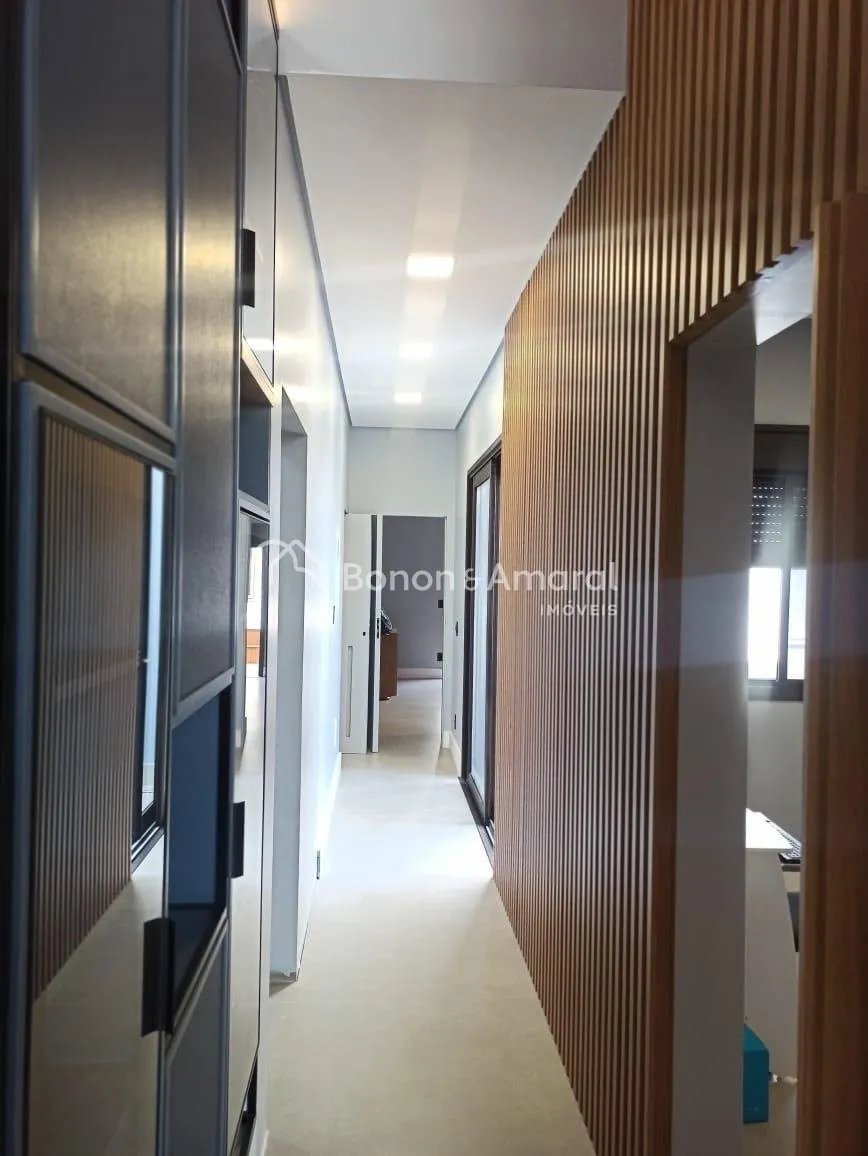 Imagem LINDÍSSIMA CASA EM CONDOMÍNIO