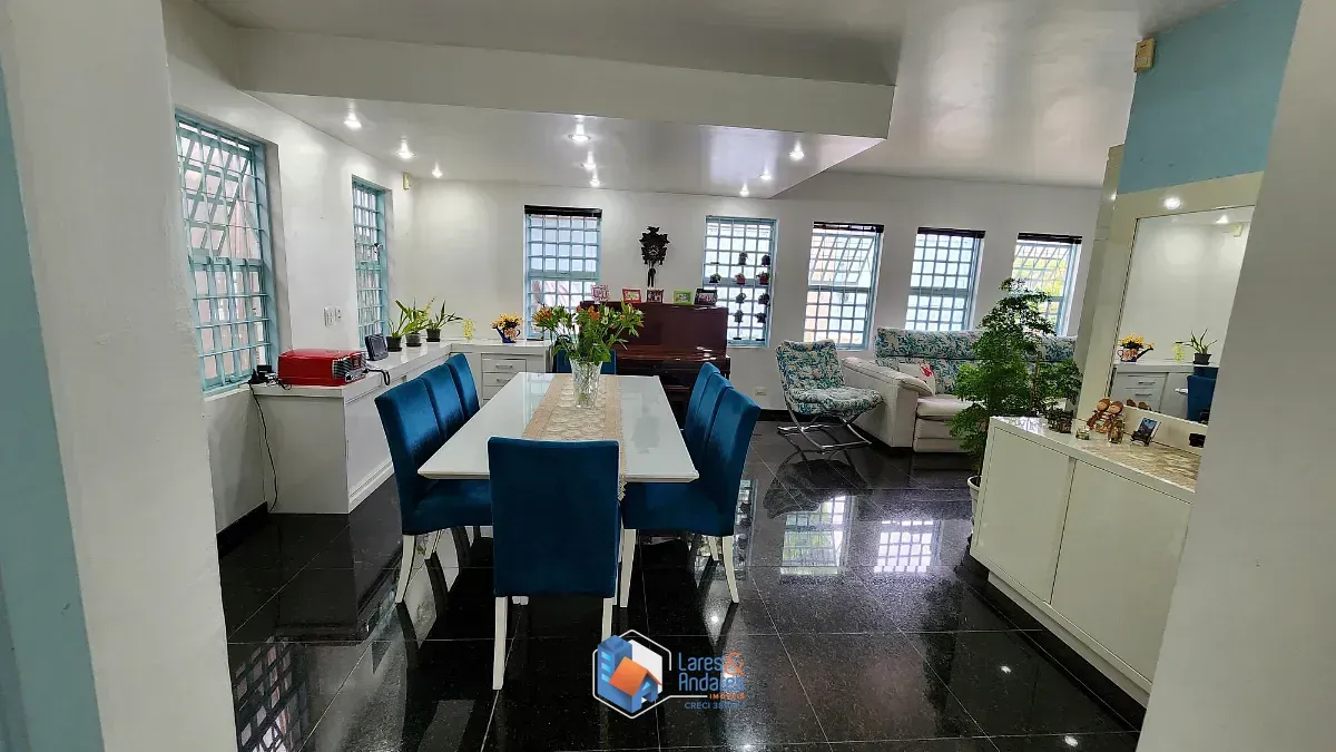 Imagem Casa para venda em Saúde com 3 quartos, sendo 3 suítes, 119m²