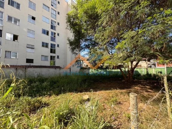 Foto do imóvel Lote de 410m² a venda em Santana do Paraíso. em Rua Castro Alves