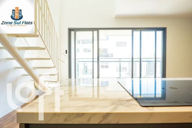 Imagem Cobertura Duplex à Venda Na Vila Madalena Com 2 Suítes e 1 vaga