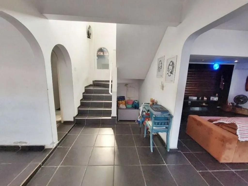Imagem CASA COM 250,00 m² - BOQUEIRÃO - PRAIA GRANDE SP