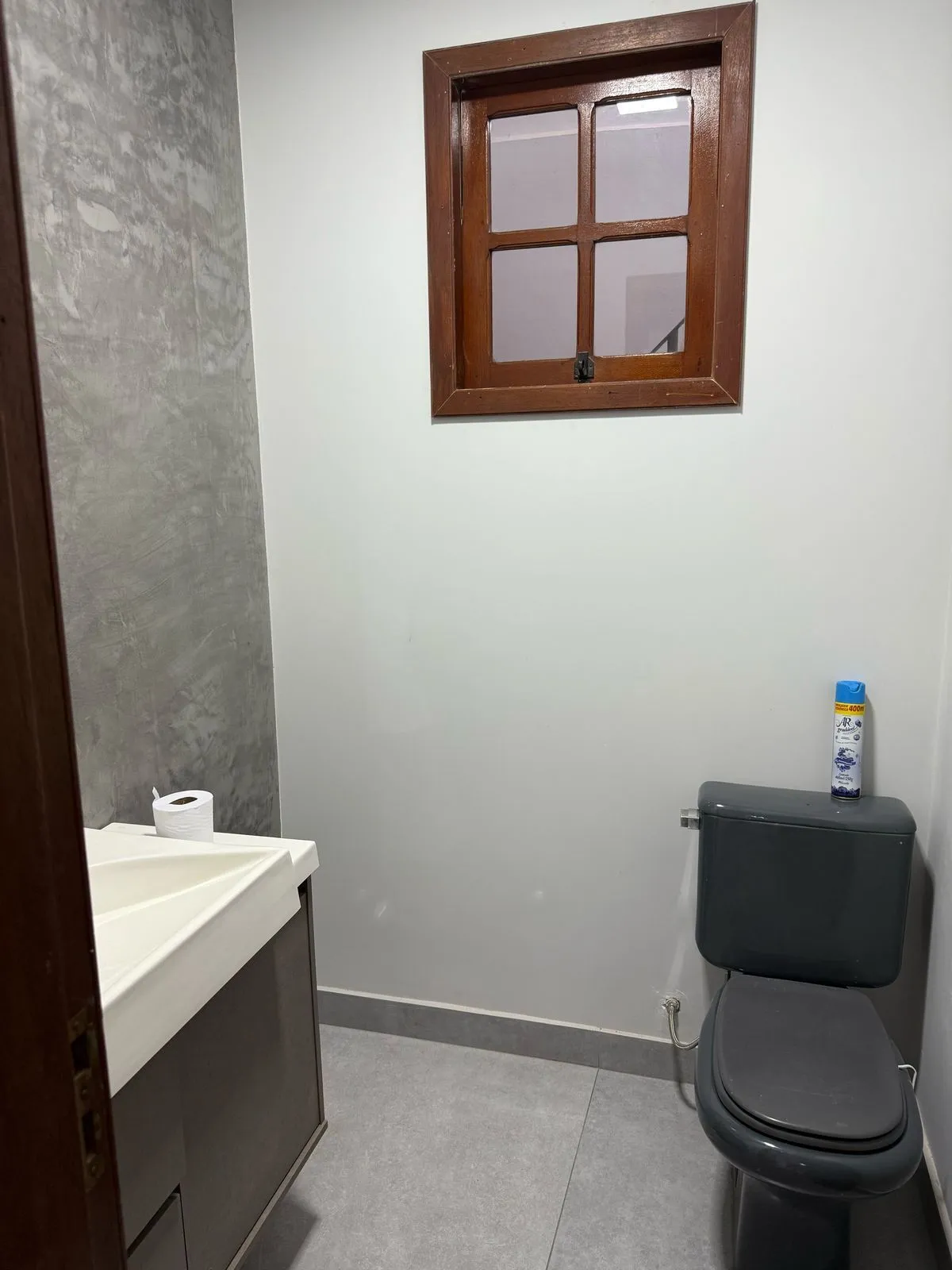 Imagem Casa com 03 quartos e 02 vagas de garagem