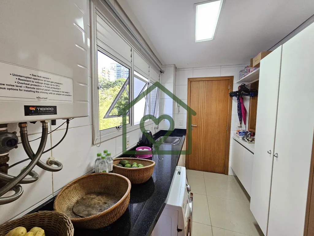 Imagem ALTO PADRÃO BELA VISTA 3 SUÍTES + 4 VAGAS MOBILIADO

Super exclusividade com preço abaixo de merc...