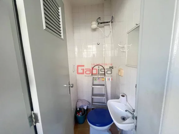 Imagem Apartamento com 4 dormitórios à venda, 100 m² por R$ 550.000 - Passagem - Cabo Frio/RJ