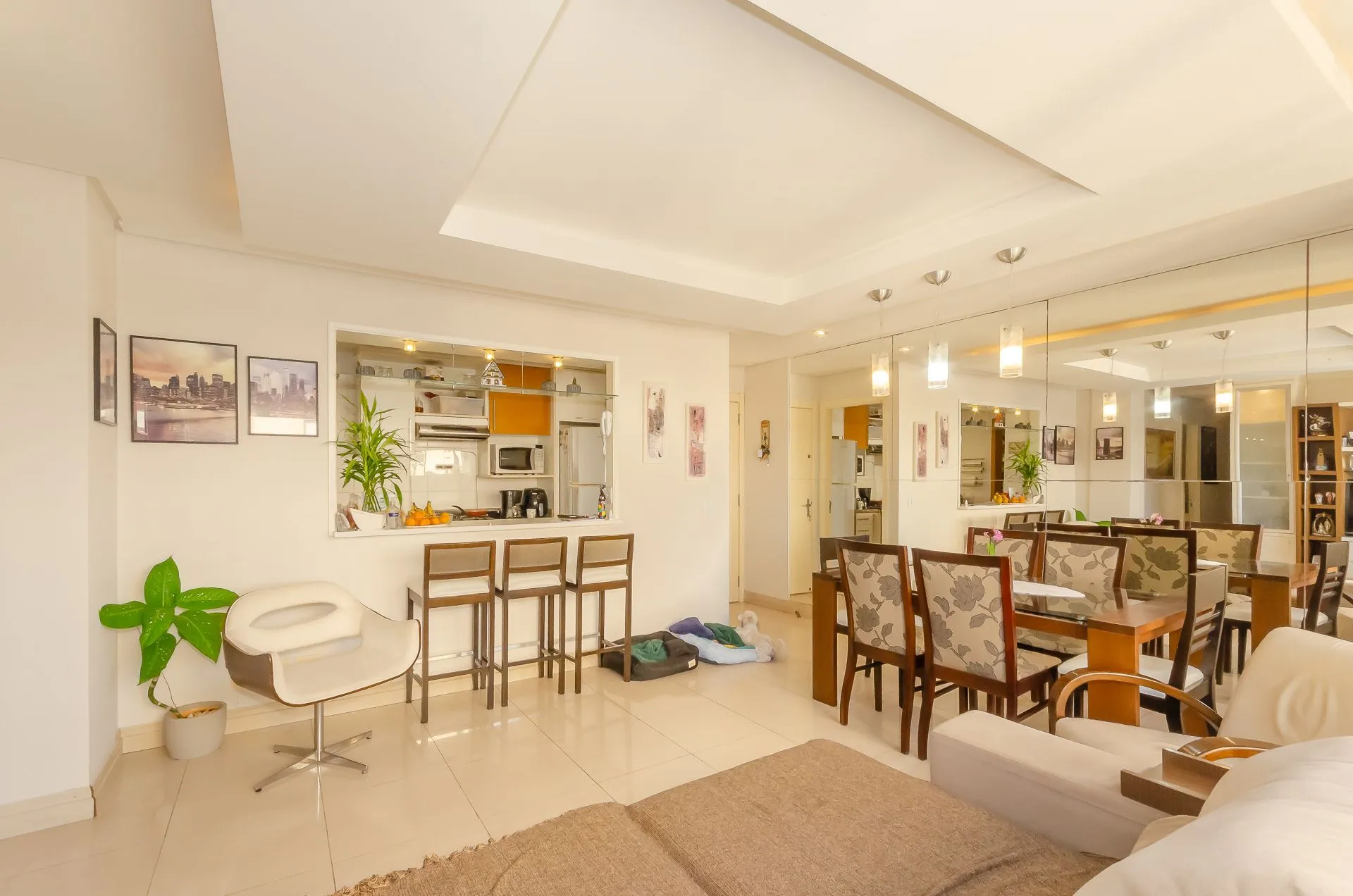 Imagem Santa Barbára Apartamento mobiliado de 3 dormitórios no bairro Passo da Areia