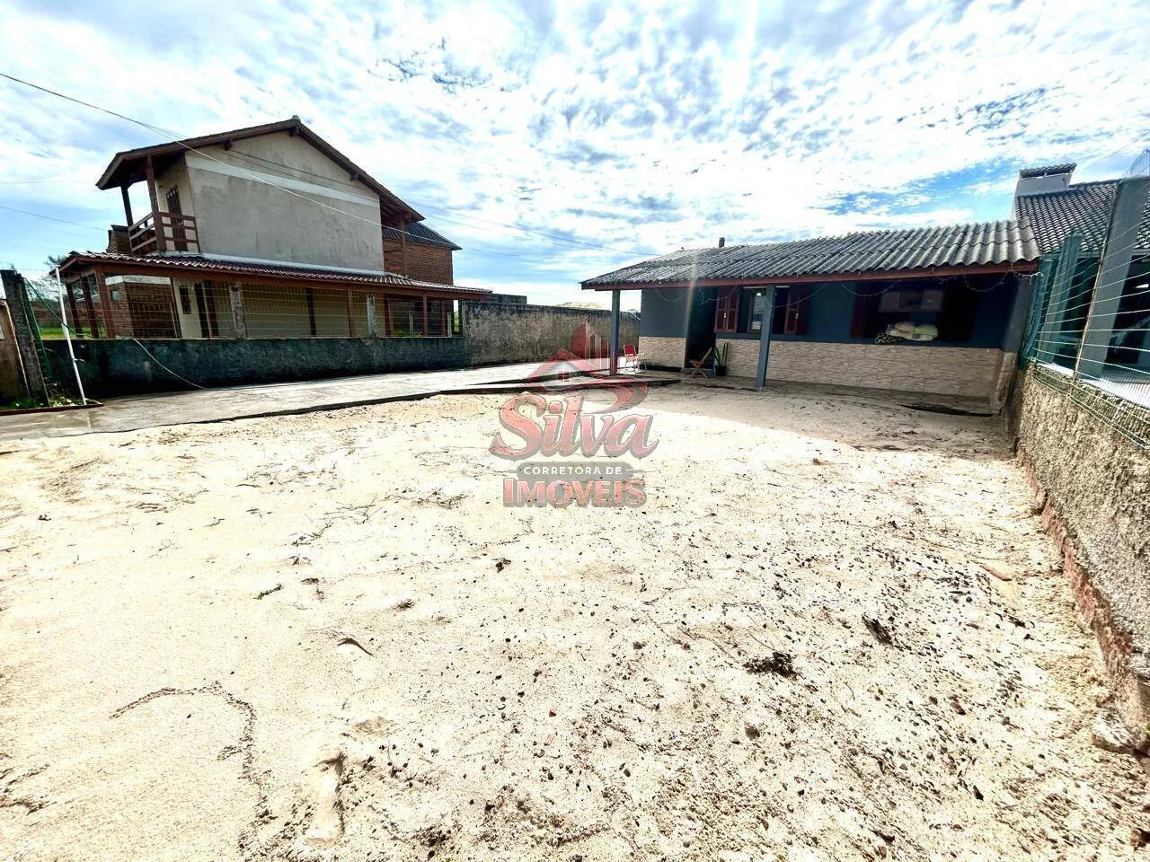 C1220 | Casa 2 dormitórios com suíte a 50m do mar no Ipiranga em Imbé