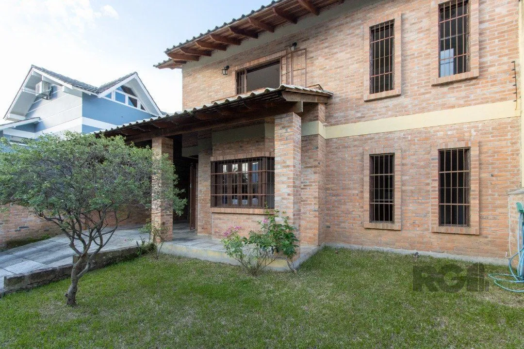 Imagem Casa para Venda - 267.81m², 3 dormitórios, sendo 1 suites, 4 vagas - Ipanema
