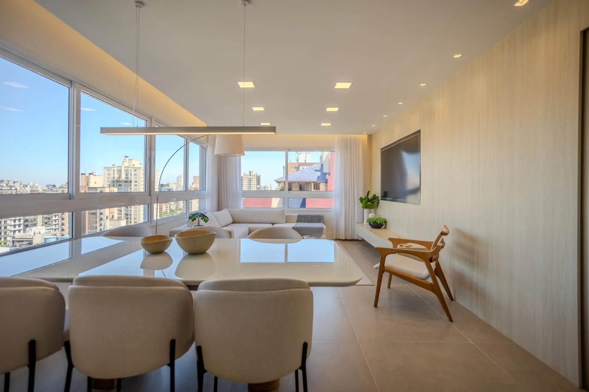Imagem Apartamento no bairro Auxiliadora, com 03 suítes, 112m² privativos e 02 vagas de garagem!!