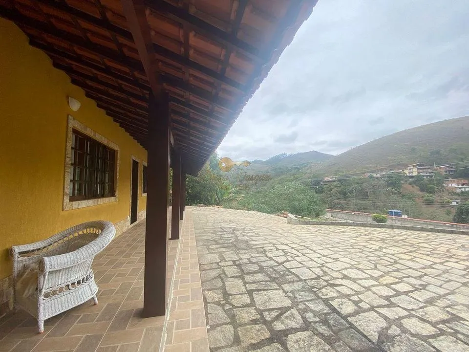 Imagem Casa para Venda em Teresópolis / RJ no bairro Pessegueiros