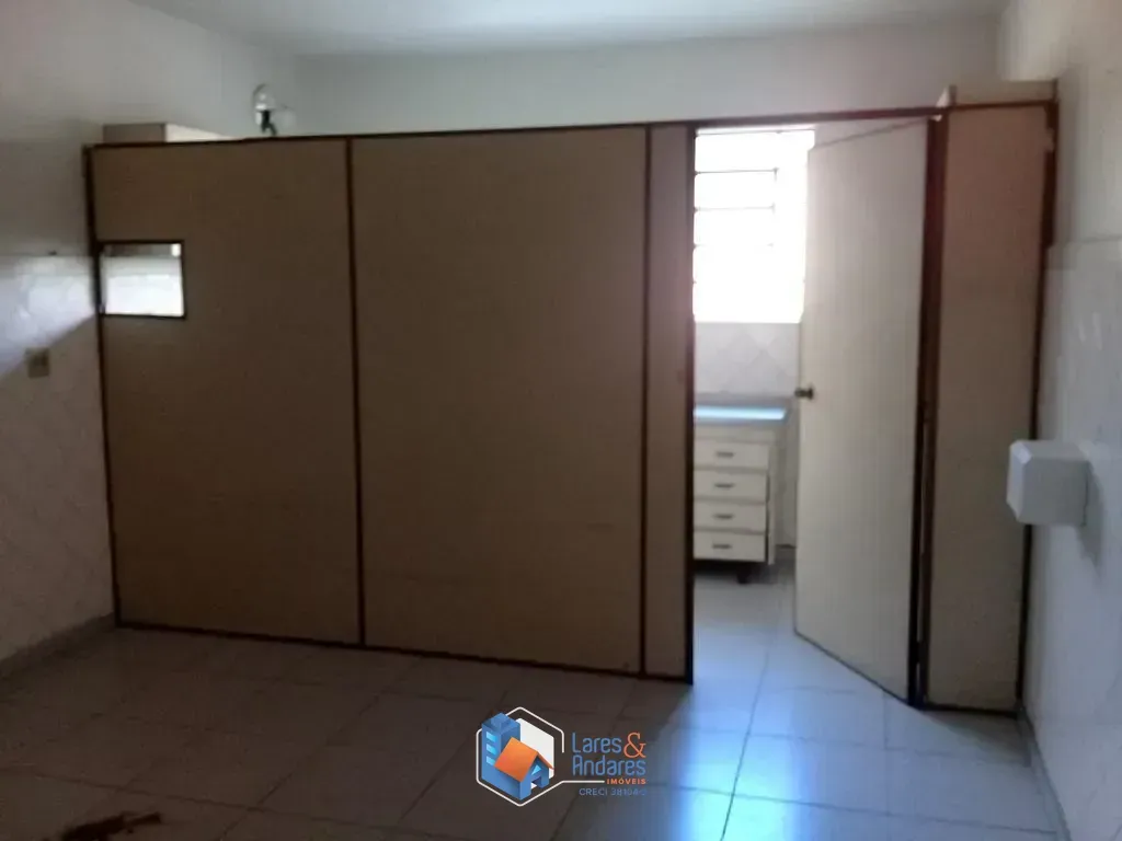 Imagem Sobrado para venda em Vila Mazzei com 7 quartos, 324m²