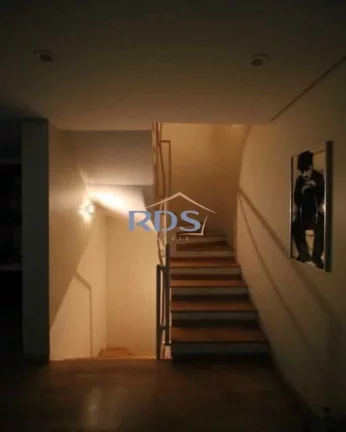 Imagem Vende casa em condomínio fechado na Vila Andrade