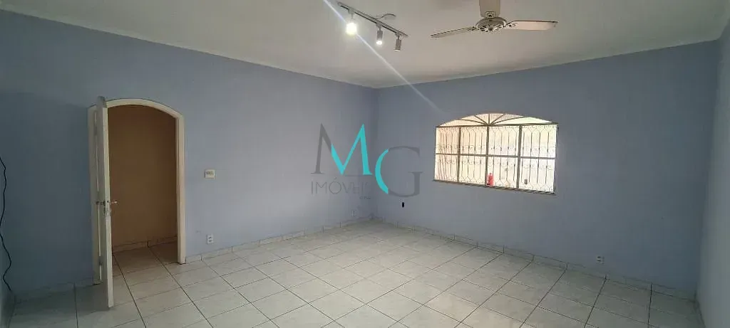 Imagem Casa com 2 dormitórios à venda, 247 m² por R$ 650.000,00 - Campo Grande - Rio de Janeiro/RJ