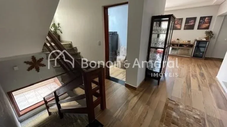 Imagem Esta residência é perfeita para quem busca amplitude, integração e conforto. Com ambientes gener...