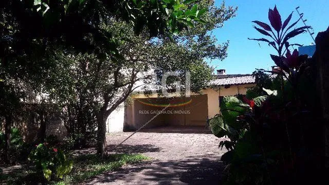Imagem Casa para Venda - 190m², 3 dormitórios, 2 vagas - Medianeira