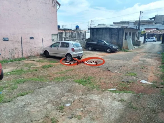 Imagem TERRENO À VENDA EM ARTUR ALVIM - Apenas a 900 m da estação do metrô.