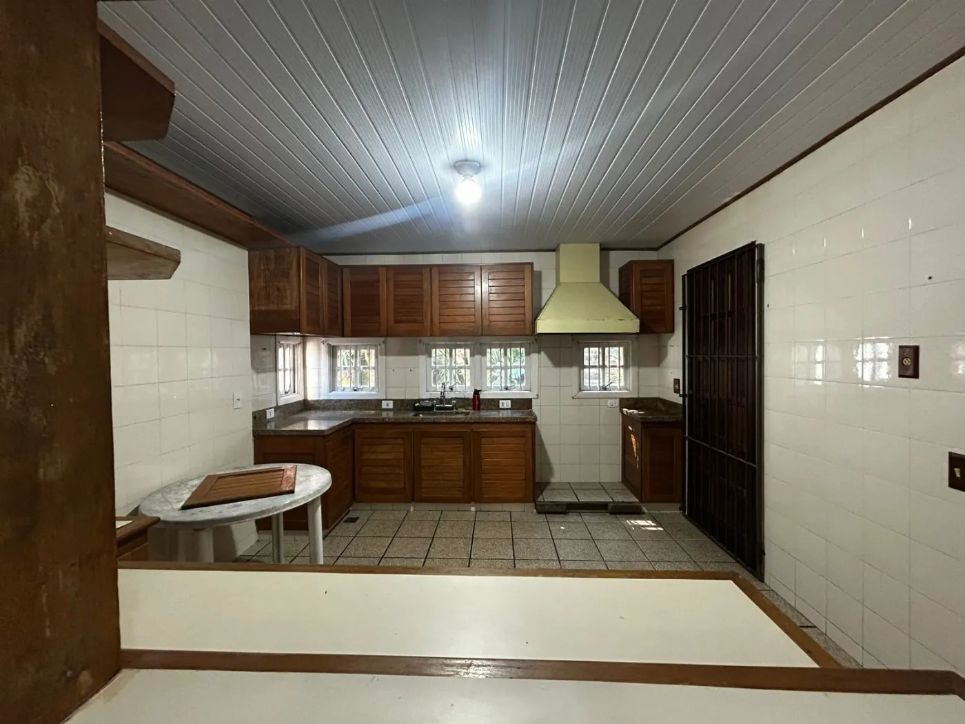 Imagem Casa em Condomínio para Venda em Petrópolis / RJ no bairro Nogueira