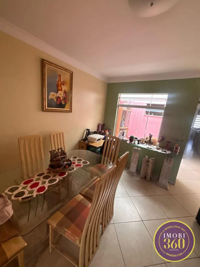 Imagem Sobrado com 03 dormitórios uma suíte com 05 vaga na VILA MATIlDE