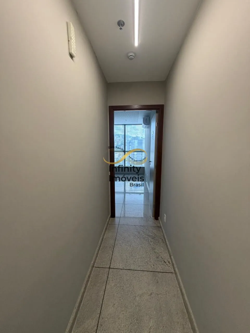 Imagem Sala comercial à venda no bairro Santa Efigênia - Belo Horizonte/MG