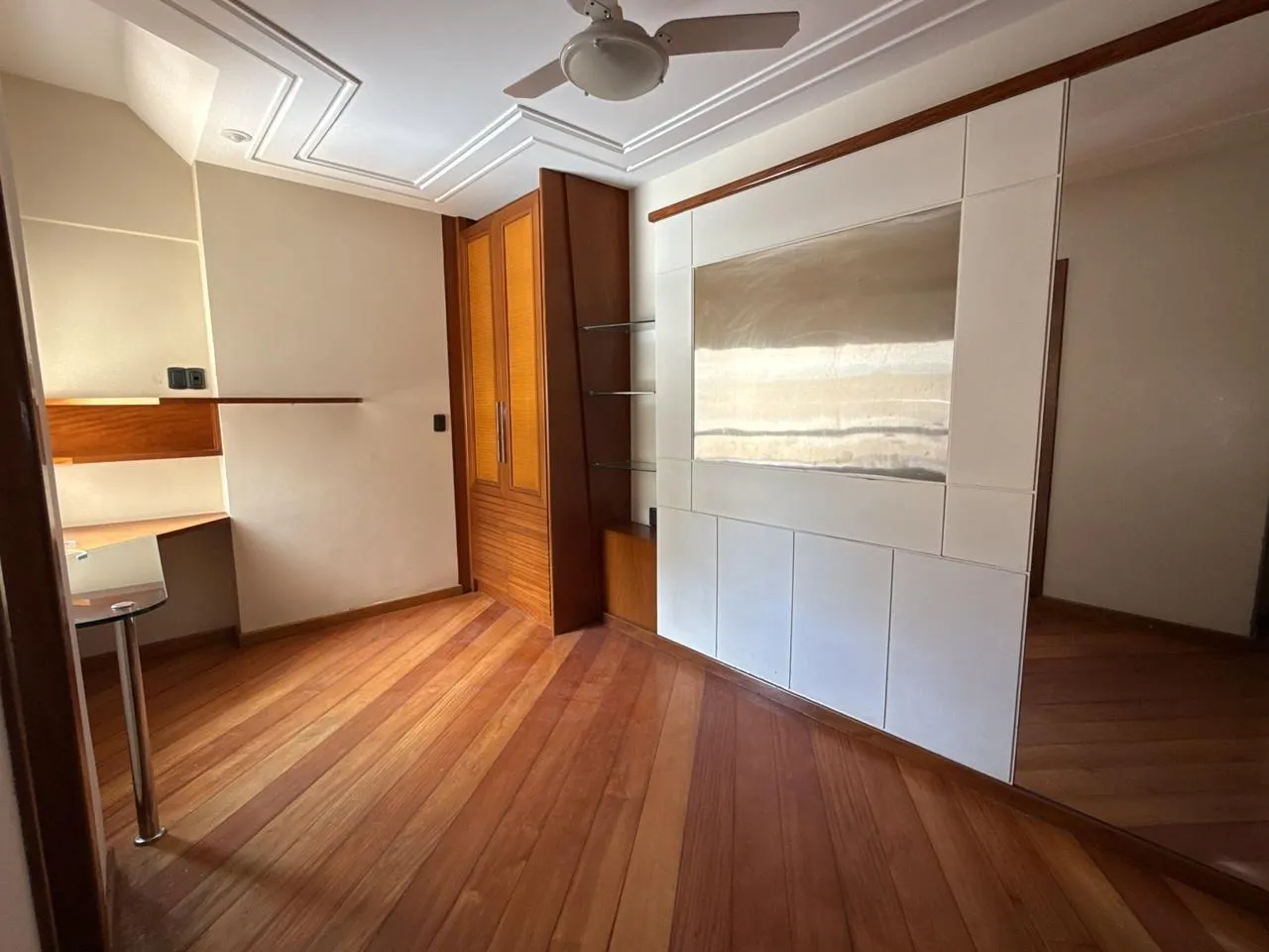 Imagem Apartamento com 4 quartos à venda em Vila Velha