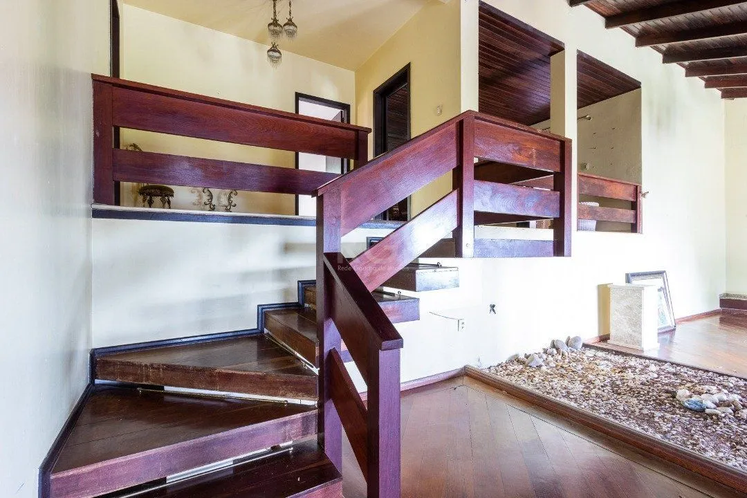 Imagem Casa para Venda - 500m², 4 dormitórios, sendo 1 suites, 4 vagas - Vila Conceição