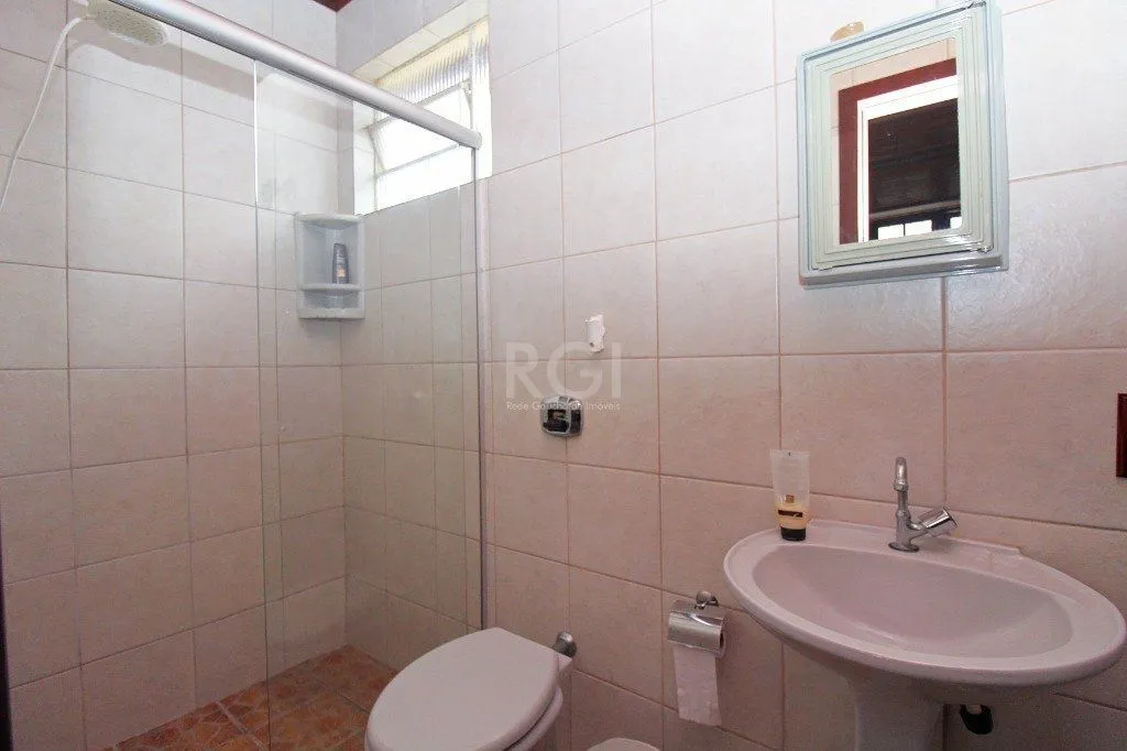 Imagem Casa para Venda - 150m², 4 dormitórios, sendo 1 suites, 3 vagas - Nonoai
